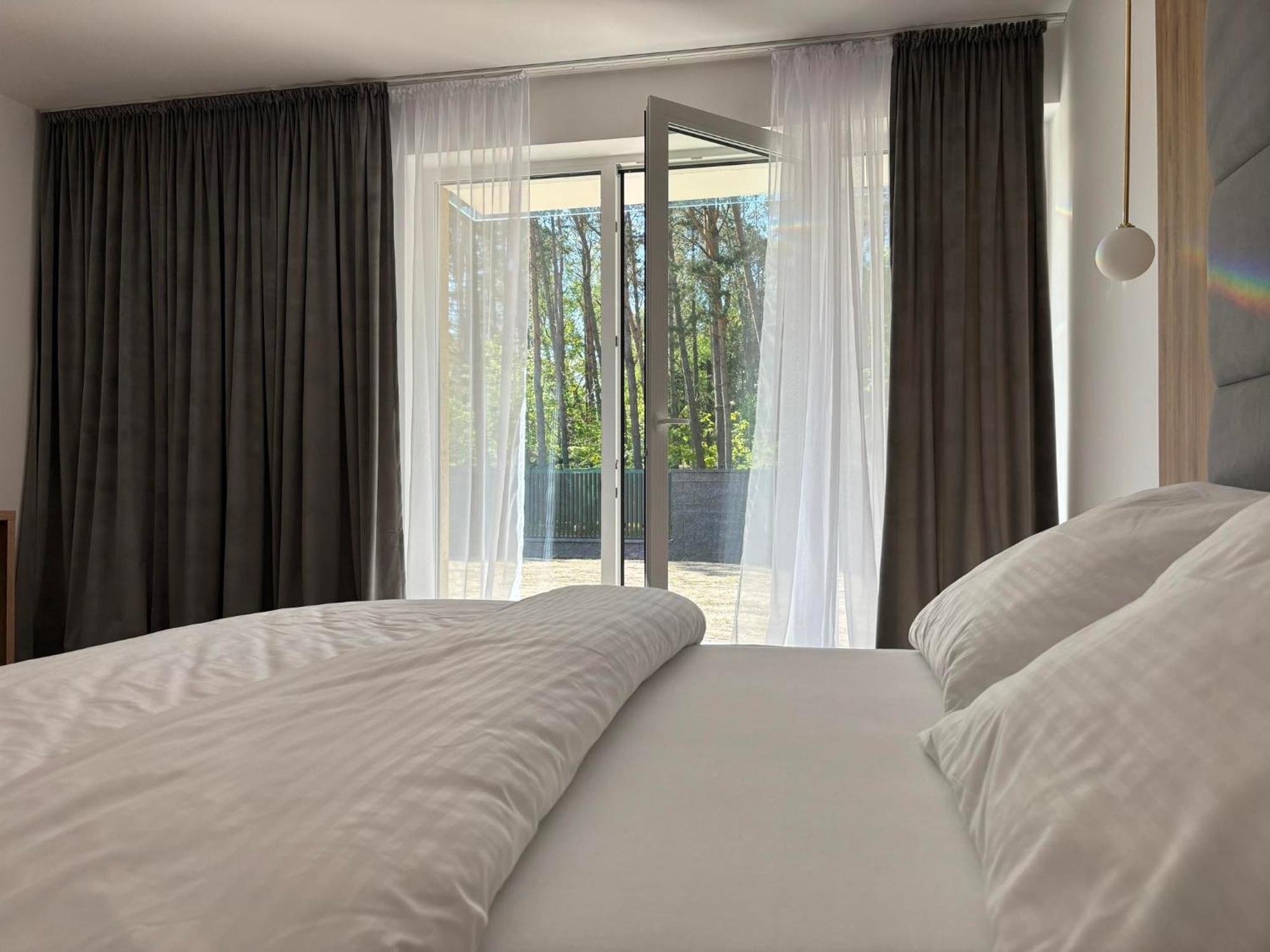 Resort Eden Premium Jastrzębia Góra Zewnętrze zdjęcie