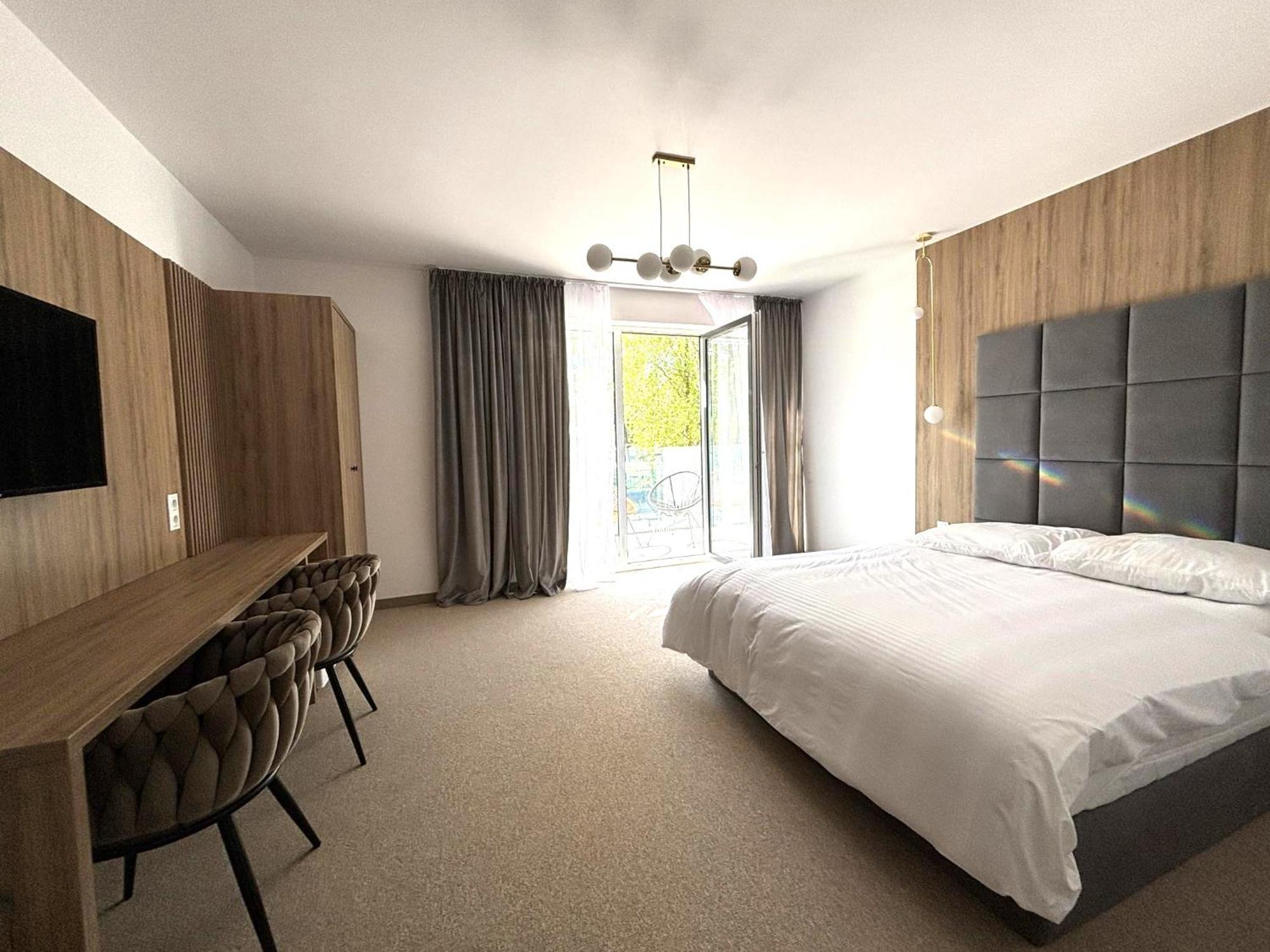 Resort Eden Premium Jastrzębia Góra Zewnętrze zdjęcie
